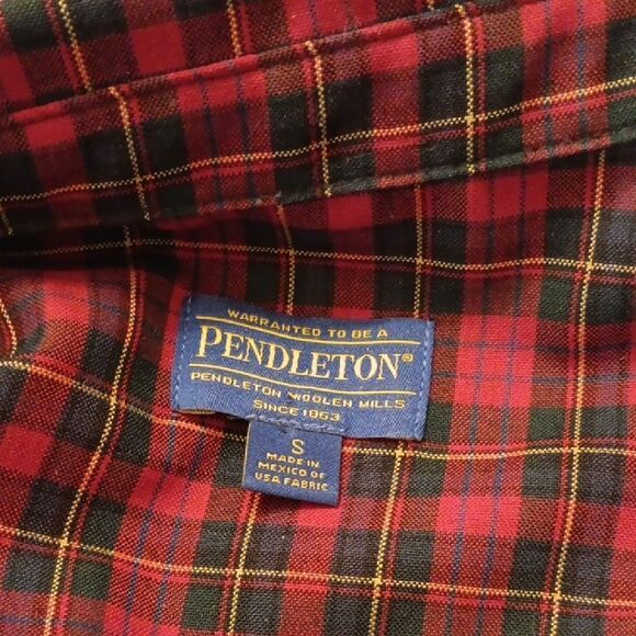 NWOT Pendleton Tartan Plaid Wool Shirt in Red and Black. Holiday - Picture 8 of 11